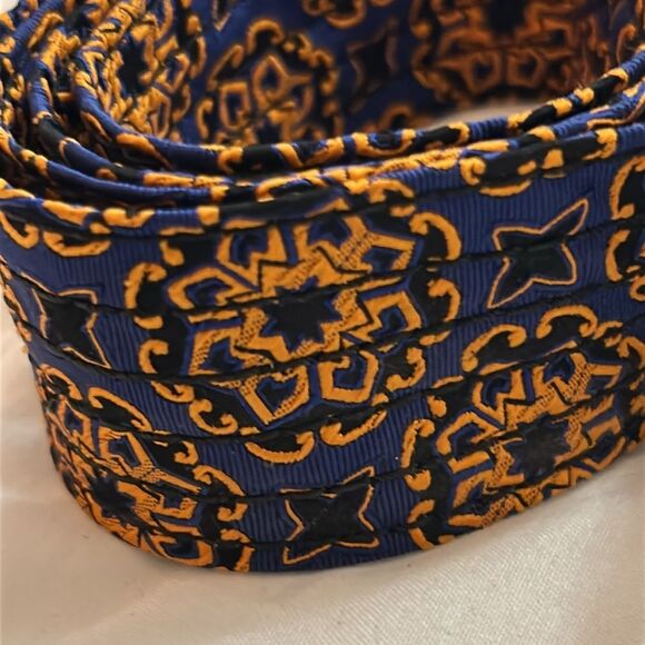 J. Crew Womens 100% Silk Belt Size S/M 41"L Blue Orange Geometric - Picture 6 of 6